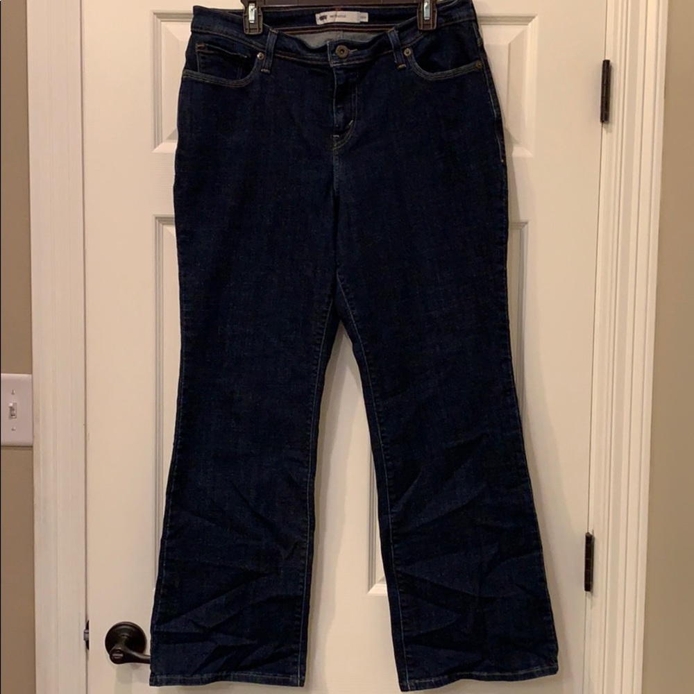 Women’s 16W Levi’s Dark Wash Bootcut Jeans EUC